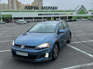 Авто Volkswagen E-Golf 2016 № 7307784