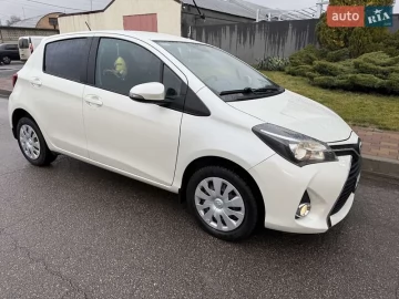 Авто Toyota Yaris 2015 № 7309058