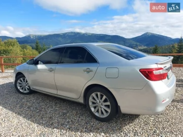 Авто Toyota Camry 2011 № 7309094