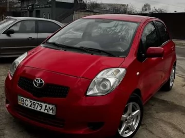 Авто Toyota Yaris 2006 № 7309693