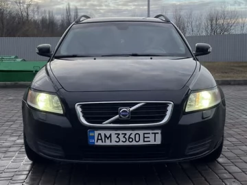 Авто Volvo V50 2009 № 7309902