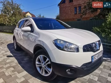 Авто Nissan Qashqai 2 2010 № 7310039