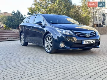 Авто Toyota Avensis 2012 № 7310079