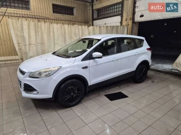 Авто Ford Kuga 2014 № 7310339