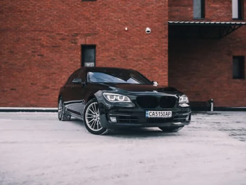 Авто BMW 7 Series 2012 № 7310773