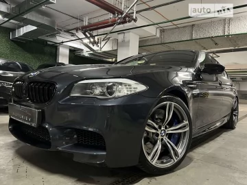 Авто BMW M5 2012 № 7310900