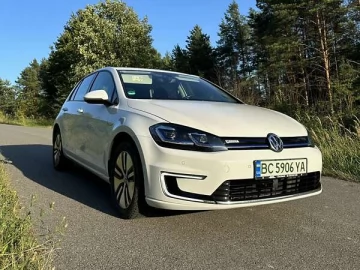 Авто Volkswagen E-Golf 2018 № 7311555