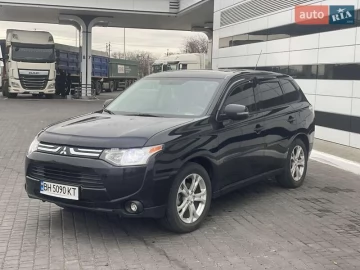 Авто Mitsubishi Outlander 2013 № 7311779
