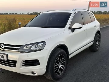 Авто Volkswagen Touareg 2010 № 7311819