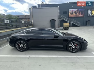 Авто Porsche Taycan 2022 № 7312233