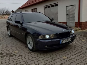 Авто BMW 5 Series 2001 № 7312500