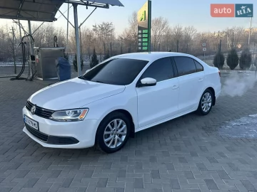 Авто Volkswagen Jetta 2012 № 7312523