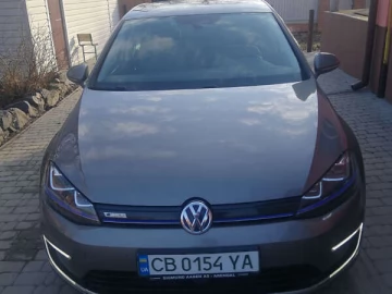 Авто Volkswagen E-Golf 2015 № 7312535