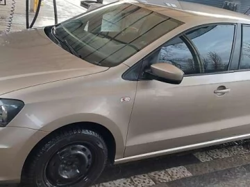 Авто Volkswagen Polo 2016 № 7312847
