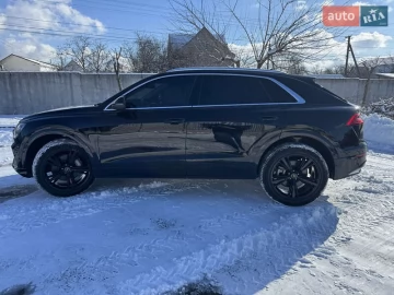 Авто Audi Q8 2021 № 7312976