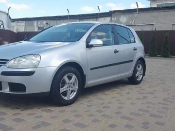 Авто Volkswagen Golf 2005 № 7313215