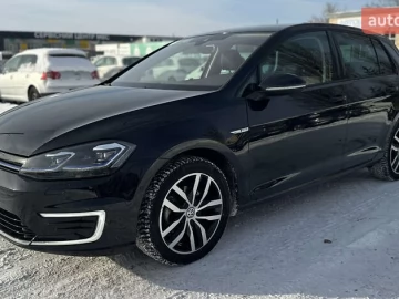 Авто Volkswagen E-Golf 2019 № 7313304