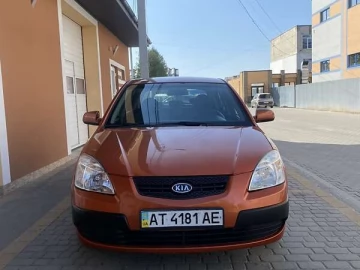 Авто KIA Rio 2006 № 7313536