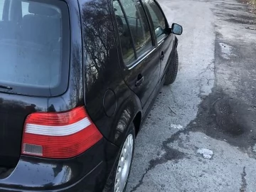 Авто Volkswagen Golf 2003 № 7313553