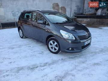 Авто Toyota Verso 2009 № 7313602