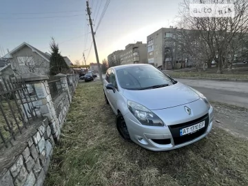 Авто Renault Scenic 2010 № 7314020