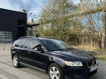 Авто Volvo V50 2008 № 7314030