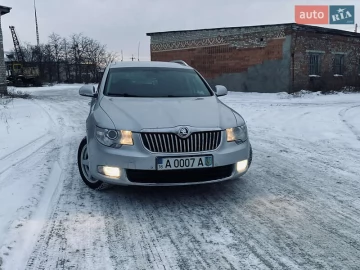 Авто Skoda Superb 2011 № 7314077