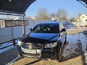 Авто Volkswagen Touareg 2010 № 7314404