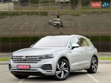 Авто Volkswagen Touareg 2023 № 7314618