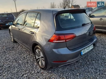 Авто Volkswagen E-Golf 2017 № 7314940
