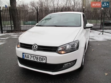 Авто Volkswagen Polo 2011 № 7315565