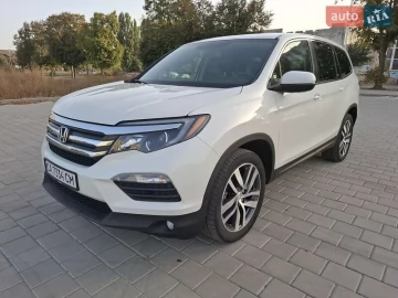Авто Honda Pilot 2017 № 7315832