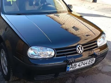 Авто Volkswagen Golf 2000 № 7316951