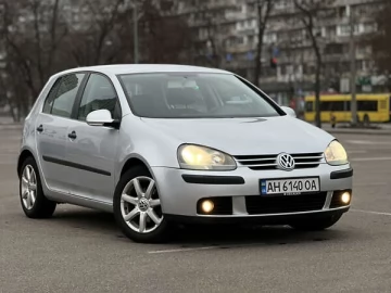 Авто Volkswagen Golf 2004 № 7317154