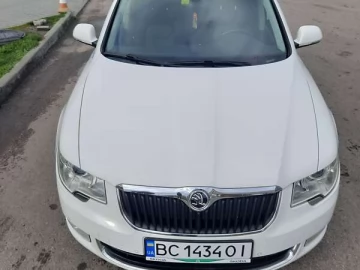 Авто Skoda Superb 2011 № 7317333