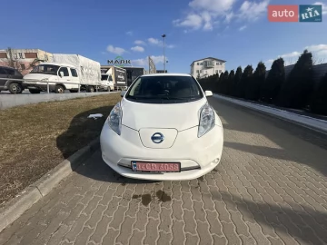 Авто Nissan Leaf 2015 № 7318209