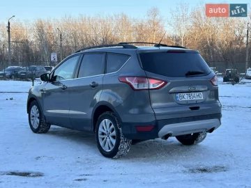 Авто Ford Escape 2014 № 7318313