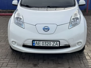Авто Nissan Leaf 2015 № 7318318