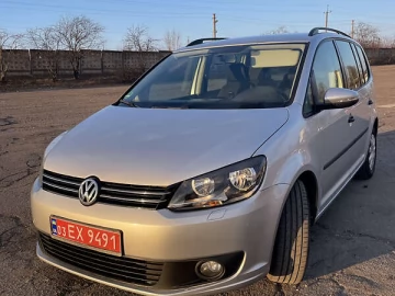 Авто Volkswagen Touran 2012 № 7318510