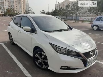 Авто Nissan Leaf 2020 № 7318750