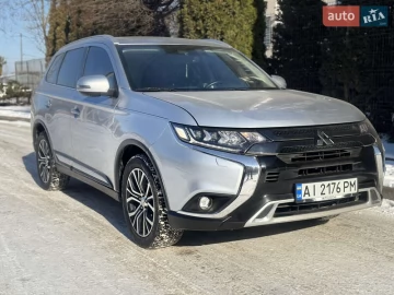 Авто Mitsubishi Outlander 2016 № 7318853