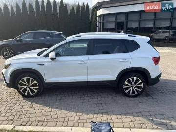 Авто Volkswagen Taos 2021 № 7318877