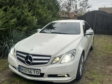 Авто Mercedes E-Class 2010 № 7319739
