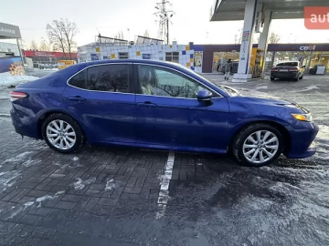Авто Toyota Camry 2018 № 7320225