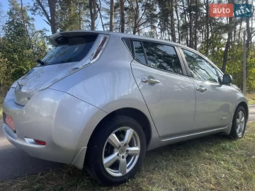 Авто Nissan Leaf 2014 № 7320746