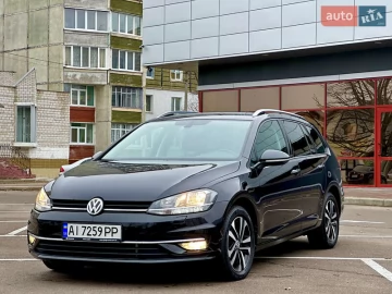 Авто Volkswagen Golf 2020 № 7321059