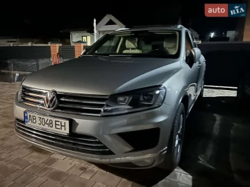 Авто Volkswagen Touareg 2015 № 7321140