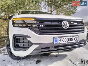 Авто Volkswagen Touareg 2020 № 7321245