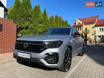 Авто Volkswagen Touareg 2020 № 7321247
