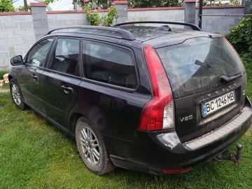 Авто Volvo V50 2009 № 7321949